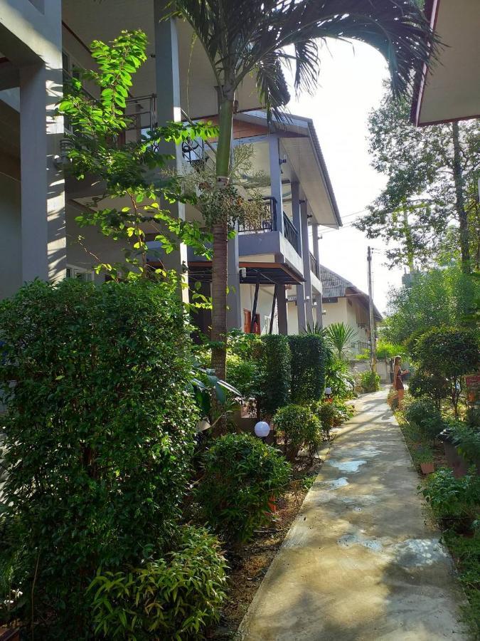Tamarind Twin Resort Ко-Ланта Екстер'єр фото