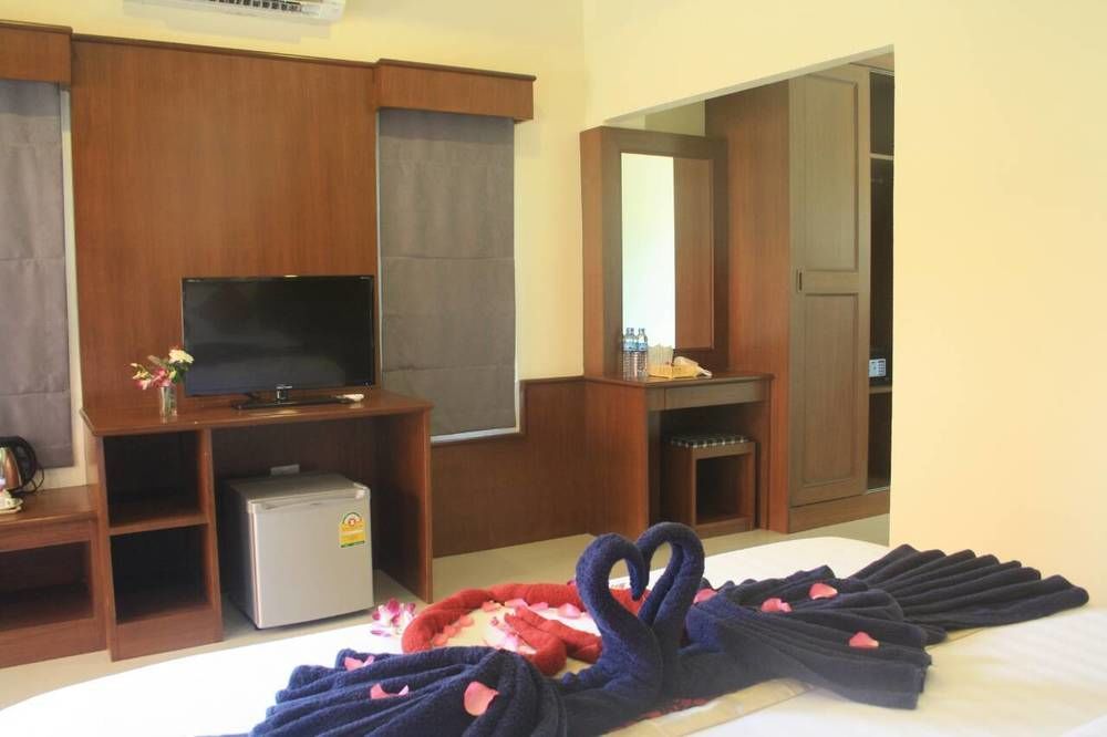 Tamarind Twin Resort Ко-Ланта Екстер'єр фото